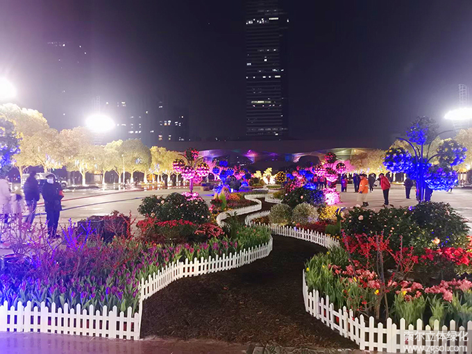 18 2021年1月江蘇無錫梁溪區(qū)太湖廣場春節(jié)景觀提升項目-花球花樹.jpg